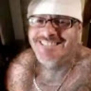 Meet your Posher, Lloyd